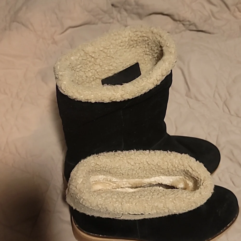 No brand size 8, short heel lined boots, worn once - Picture 6 of 6